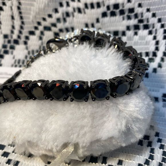 NEW SLEEK GORGEOUS BLACK HEMATITE IMPRESSION BRACELET SPARKLING BLING PARK LANE - Picture 2 of 10